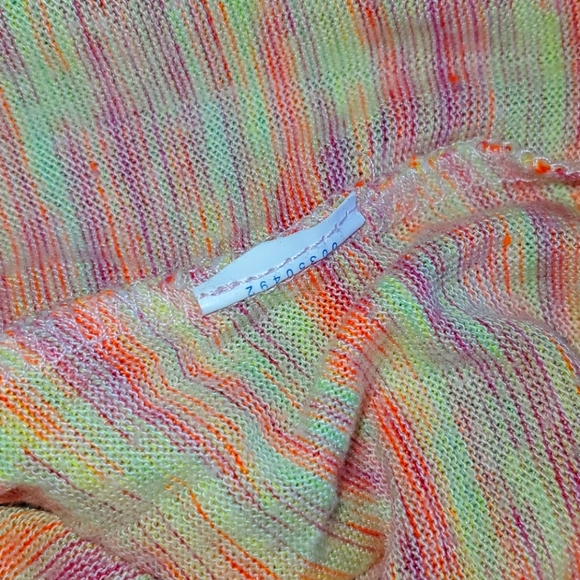 Neon Crop Top - Picture 5 of 5